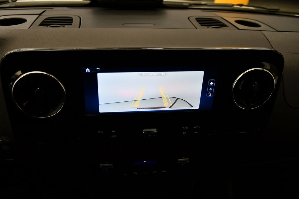 Thumbnail: 2026 Mercedes-Benz Sprinter - 16