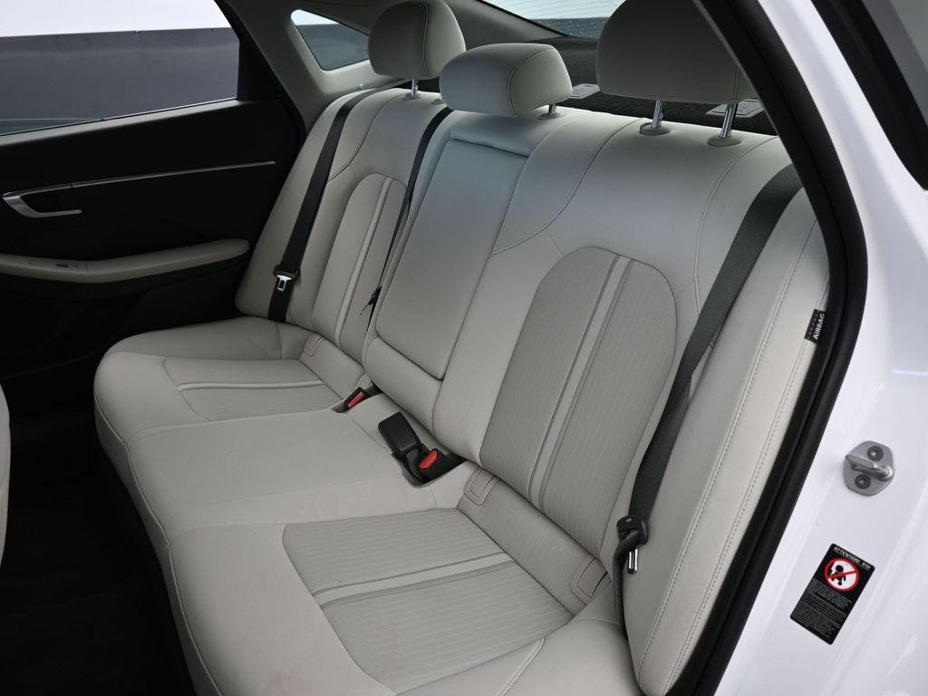 Used 2023 Serenity White Hyundai SEL image 36