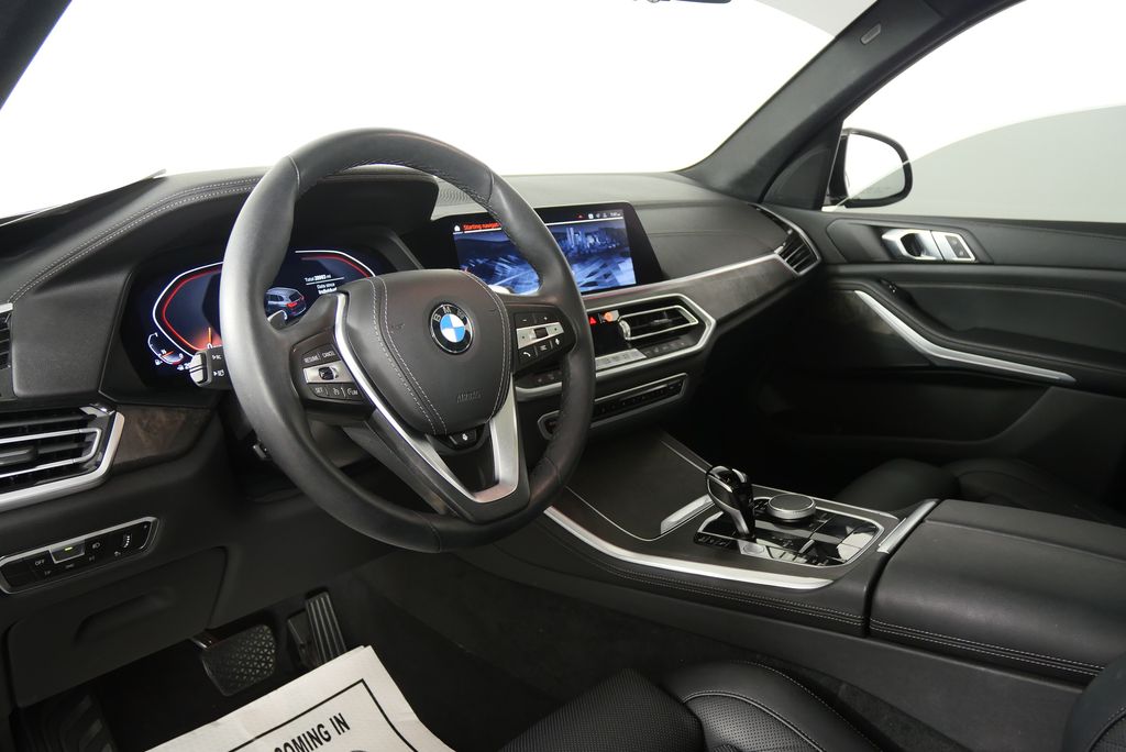 Thumbnail: 2023 BMW X5 - 13