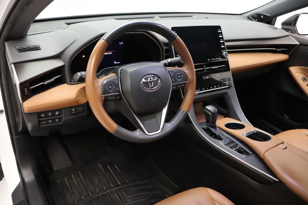 2020 Toyota Avalon Limited 15