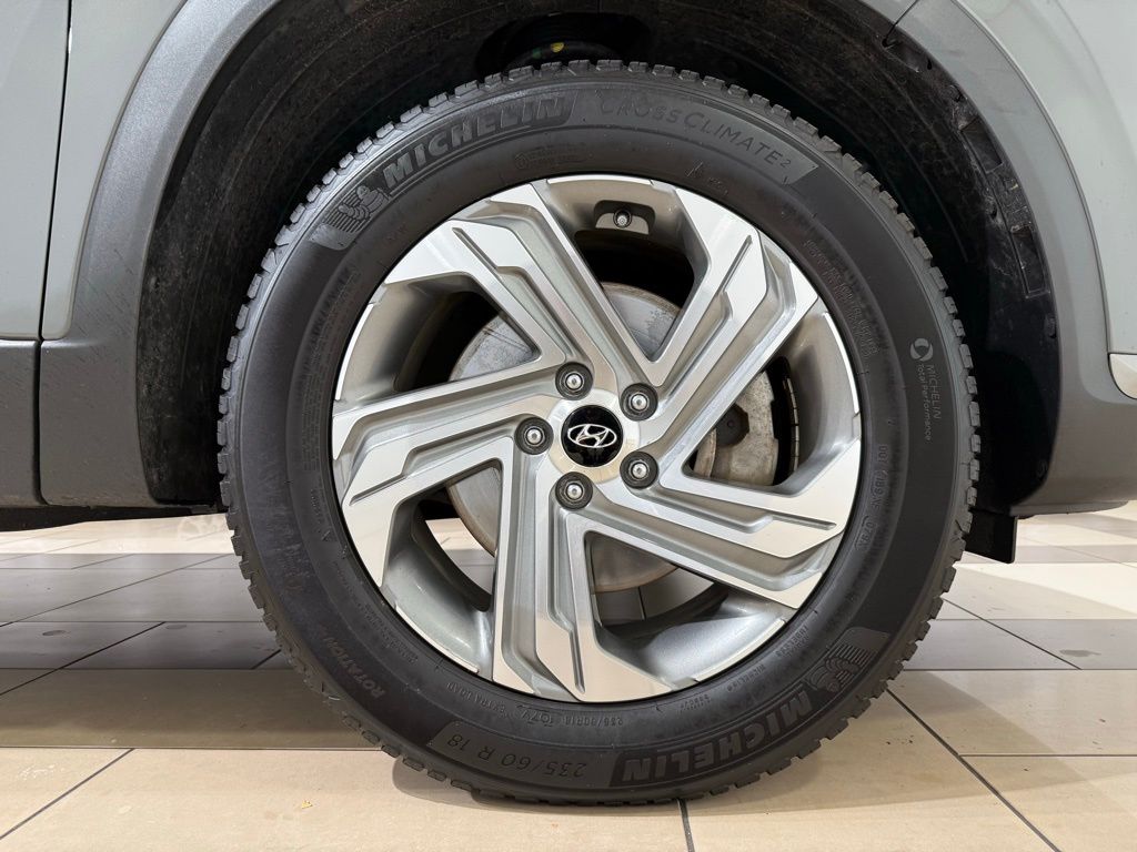 Thumbnail: 2023 Hyundai Santa Fe - 9