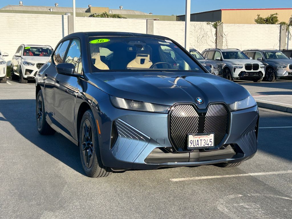 Thumbnail: 2026 BMW iX - 7