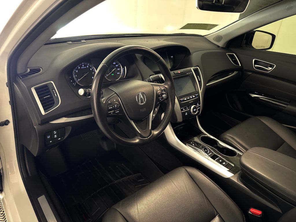 Certified Used 2020  Acura 3.5L V6 image 5