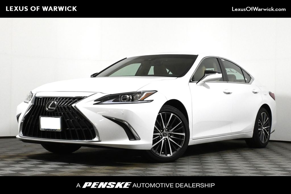 2025 Lexus ES 350 -
                Warwick, RI