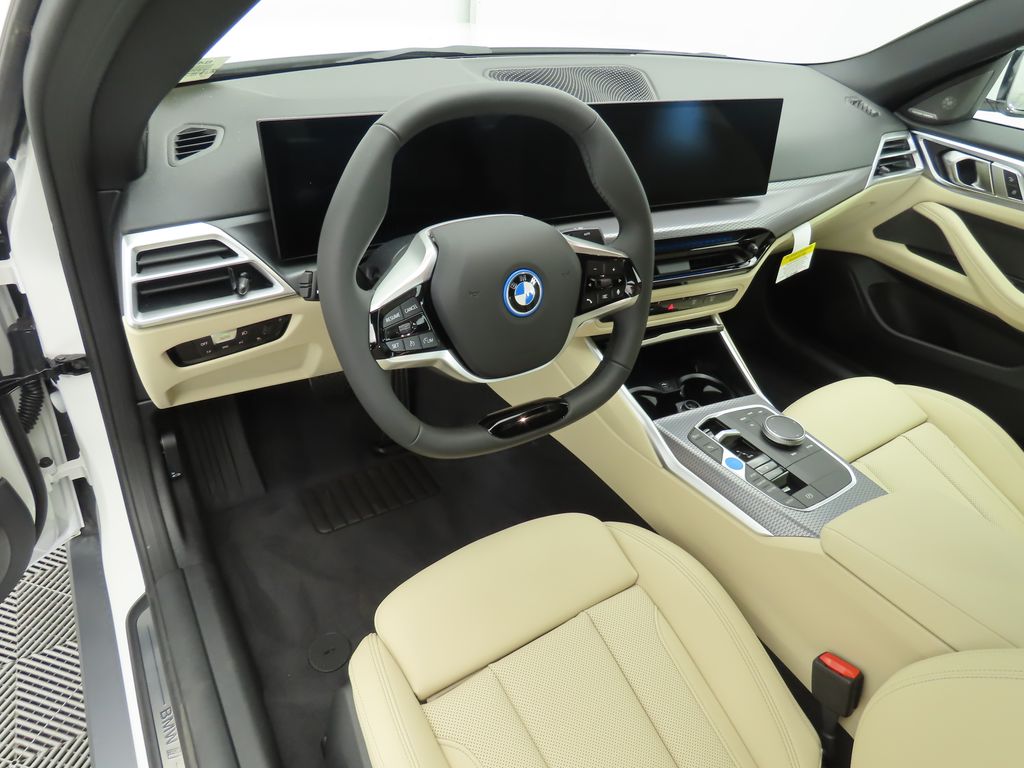 2025 BMW i4 xDrive40 9