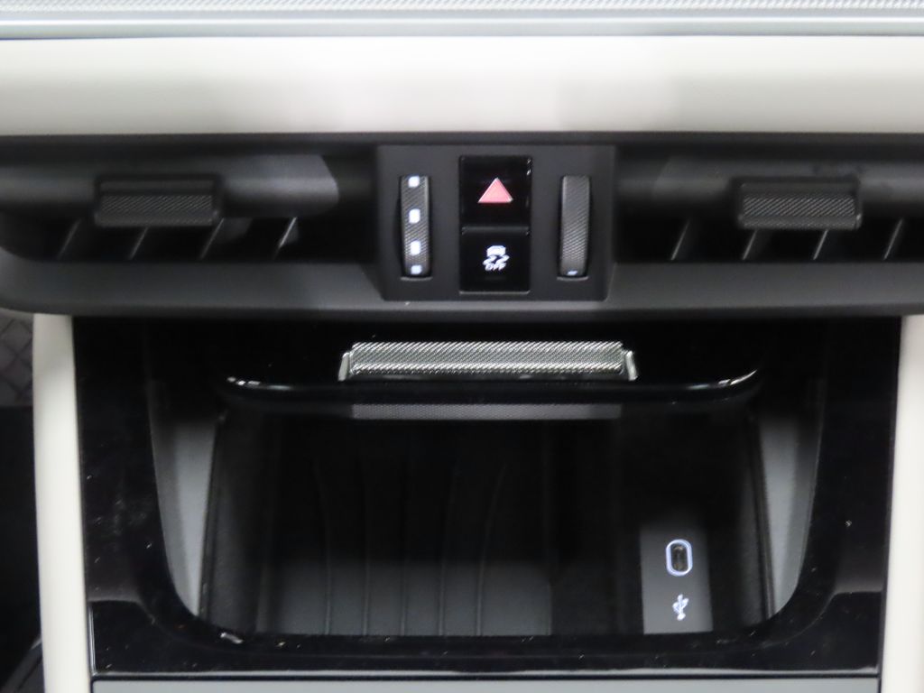 Thumbnail: 2026 Porsche  - 28