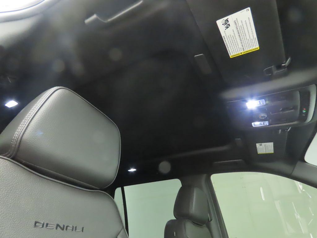 Thumbnail: 2025 GMC Yukon - 19