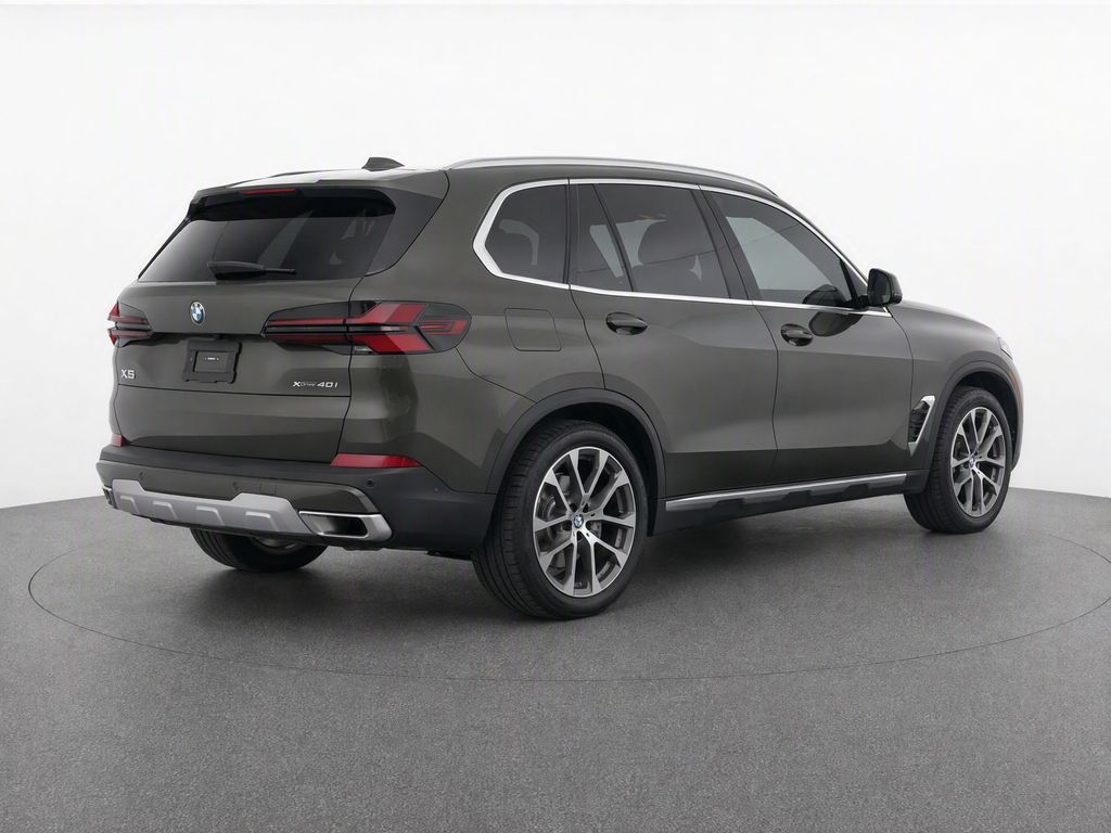 Thumbnail: 2026 BMW X5 - 31