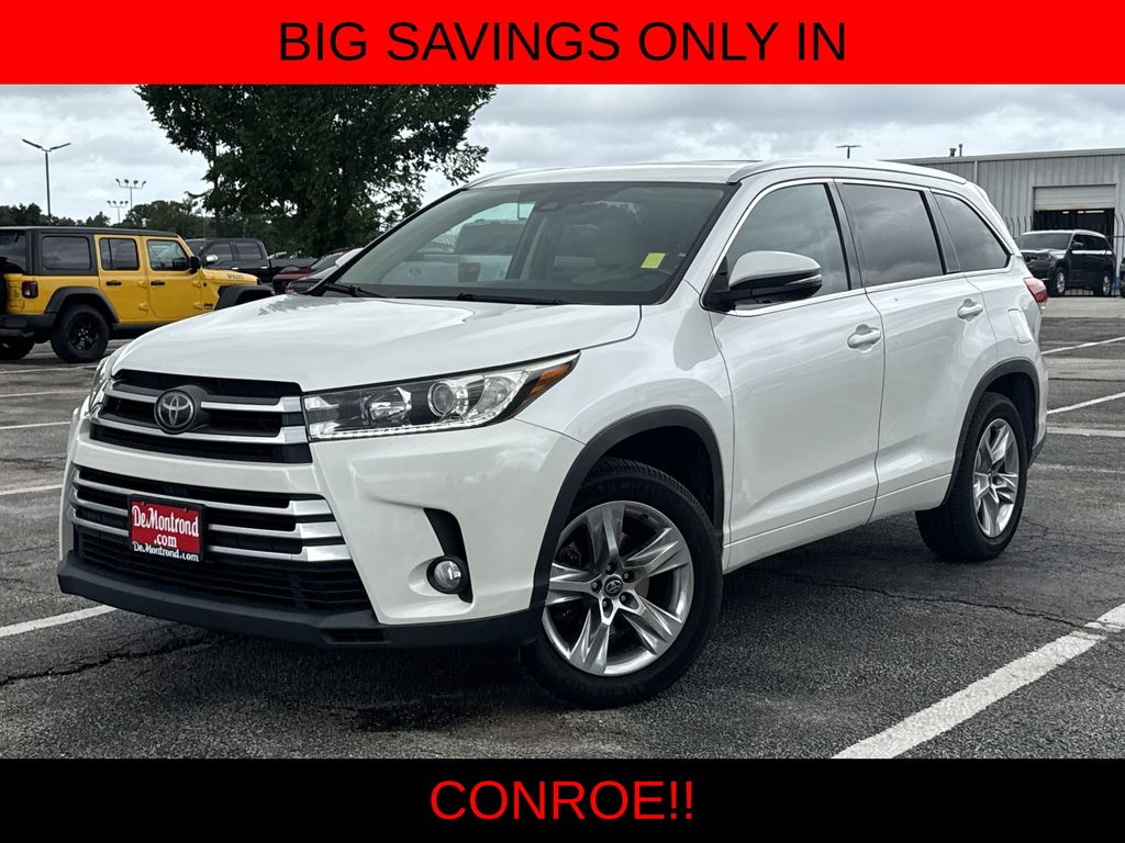 2018 Toyota Highlander Limited White at Community Kia