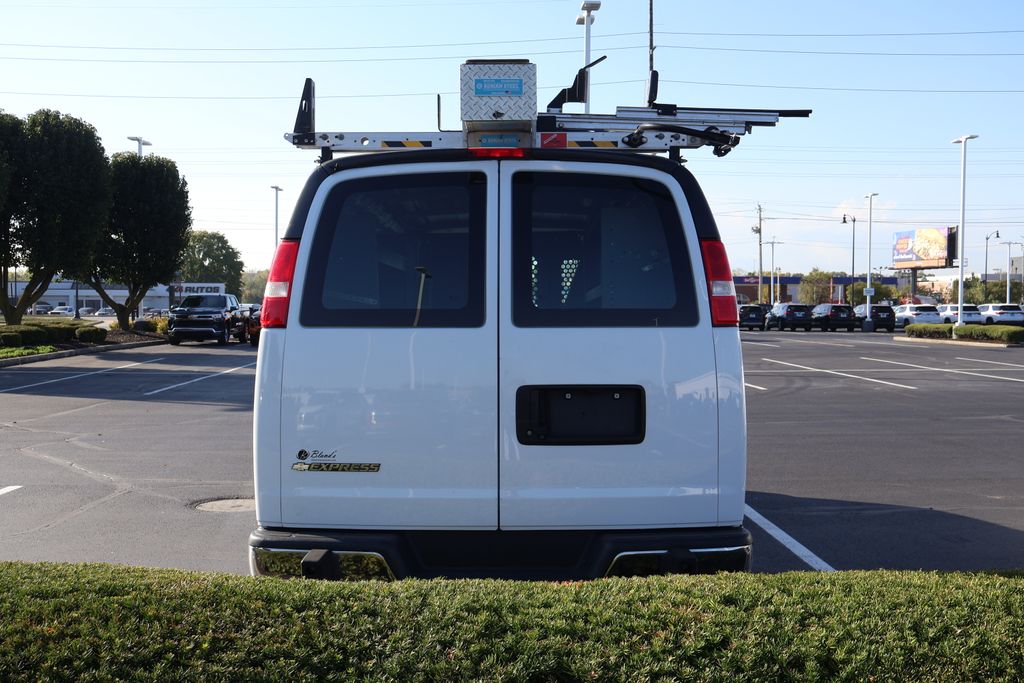 Thumbnail: 2019 Chevrolet Express - 8