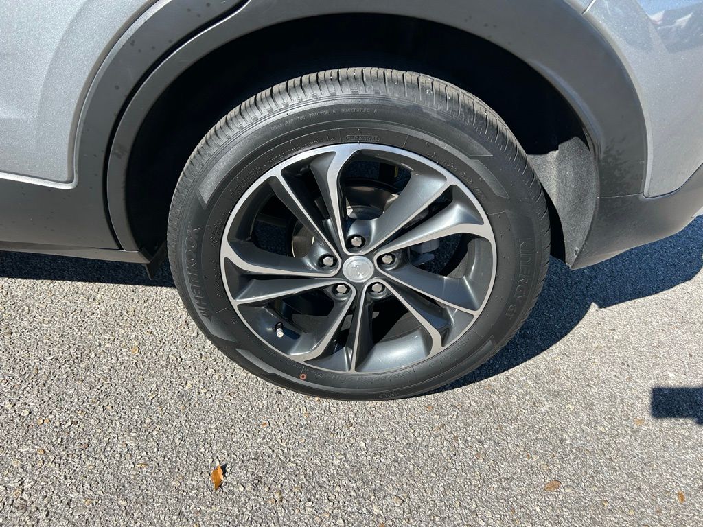 Thumbnail: 2023 Buick Encore GX - 9