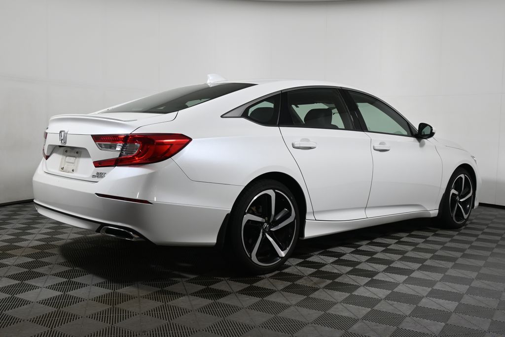 Thumbnail: 2018 Honda Accord - 7