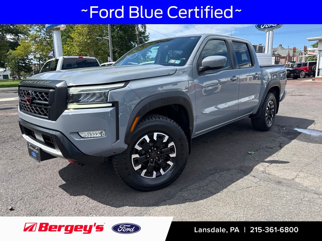 2022 Nissan Frontier PRO-4X Crew Cab 4WD