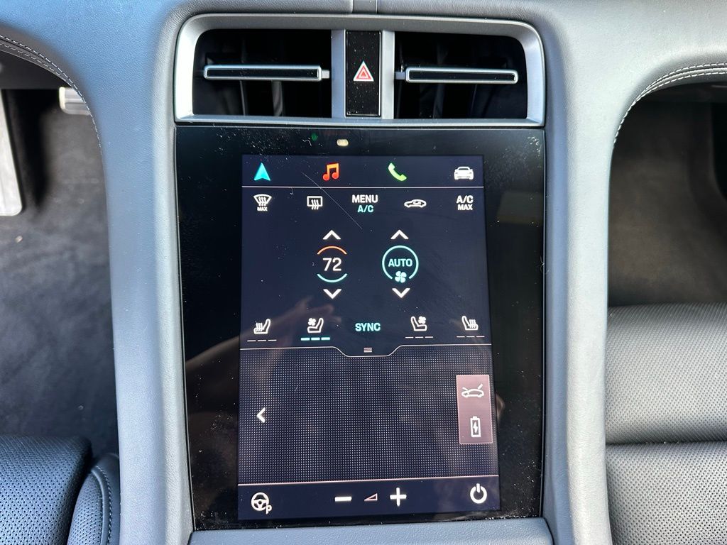 Thumbnail: 2025 Porsche Taycan - 23