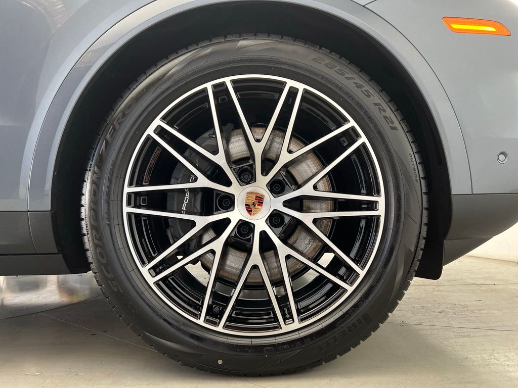 Thumbnail: 2026 Porsche  - 27