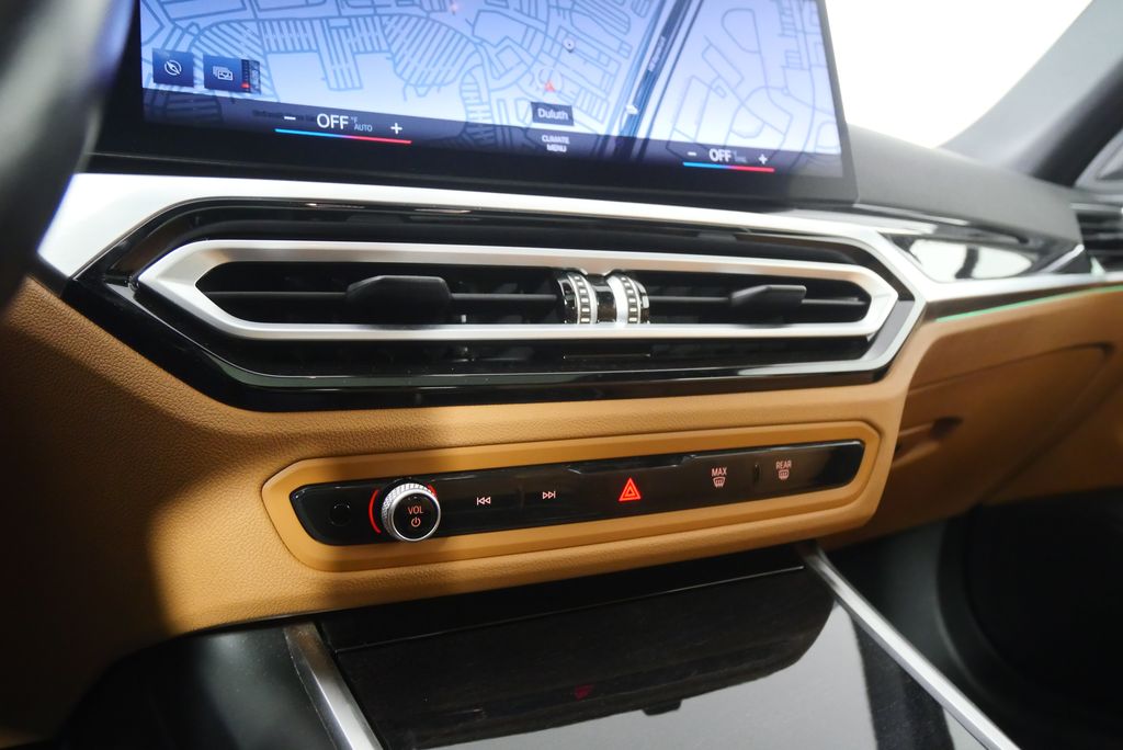 Thumbnail: 2023 BMW i4 - 24