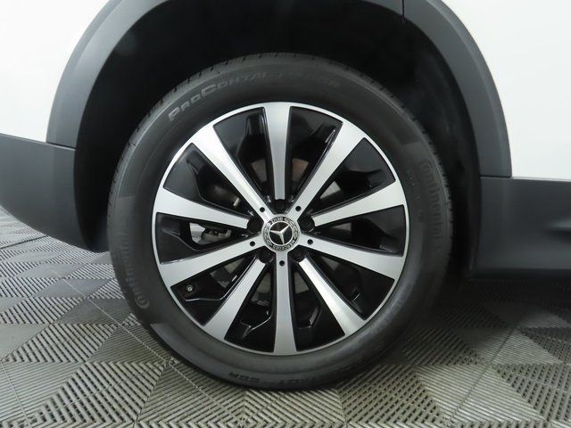 Thumbnail: 2022 Mercedes-Benz GLB - 32