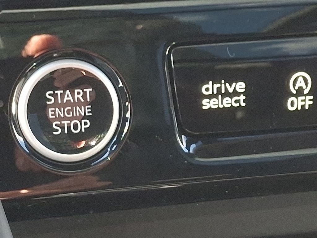 Thumbnail: 2025 Audi Q5 - 20