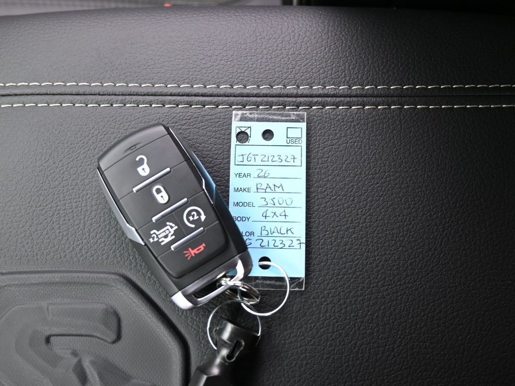 New 2026 Diamond Black Crystal Pearlcoat Ram Laramie image 20