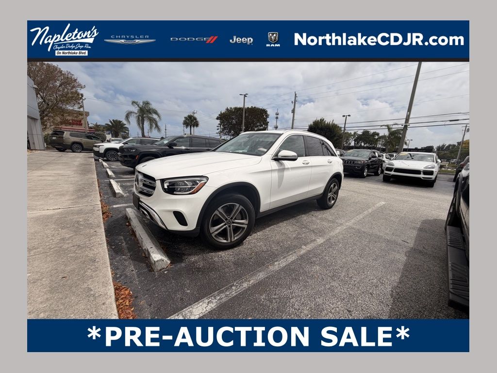 Obsidian Black Metallic 2020 Mercedes-Benz GLC 300 RWD SUV / Crossover Rear-Wheel Drive 9-Speed Automatic