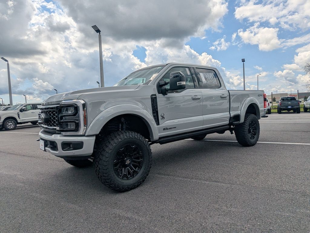 2025 Ford F-250 Black Widow