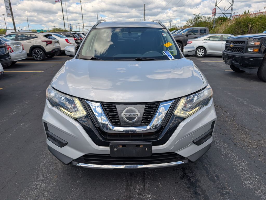 Used 2017 Silver Nissan SV image 2