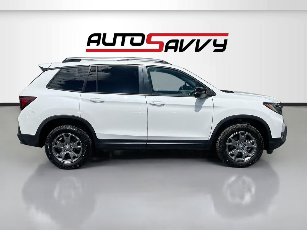 Used 2024 White Honda TrailSport image 8