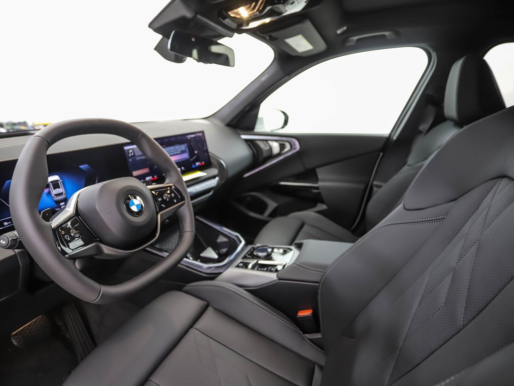 Thumbnail: 2026 BMW X3 - 11