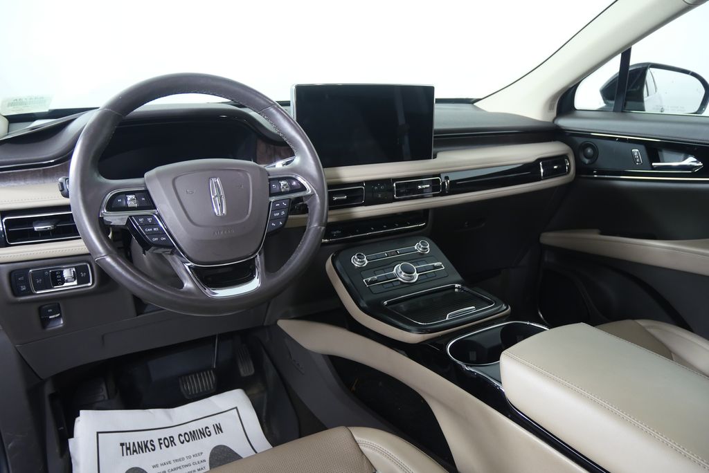 Thumbnail: 2021 Lincoln Nautilus - 16