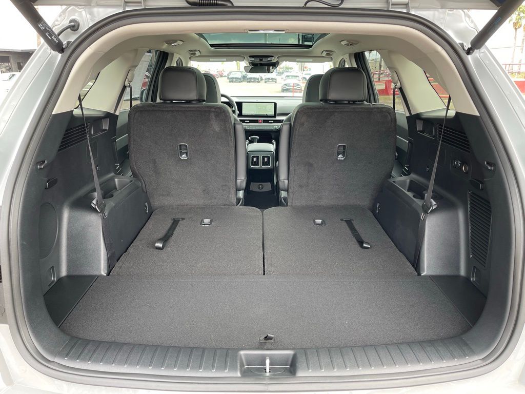 New 2026 Gray Kia EX image 7