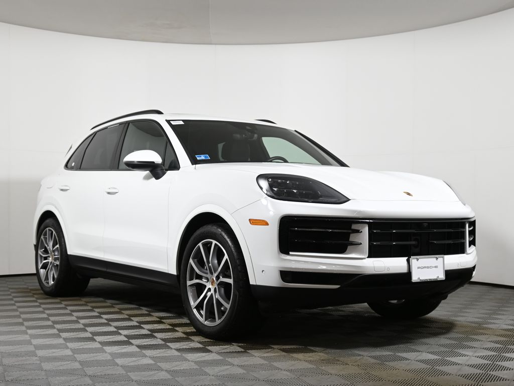 Thumbnail: 2025 Porsche Cayenne - 9