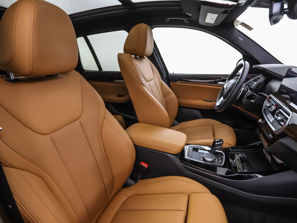 Thumbnail: 2024 BMW X3 - 31