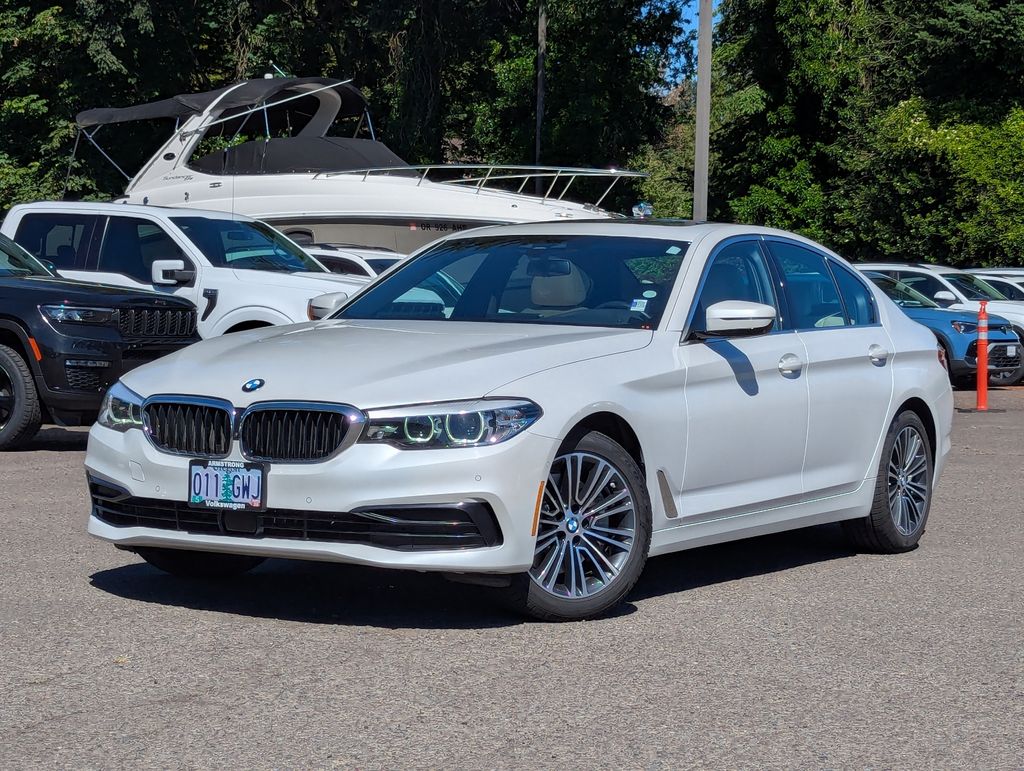 Mineral White Metallic 2020 BMW 5 Series 530i xDrive Sedan AWD Sedan All-Wheel Drive 8-Speed Automatic
