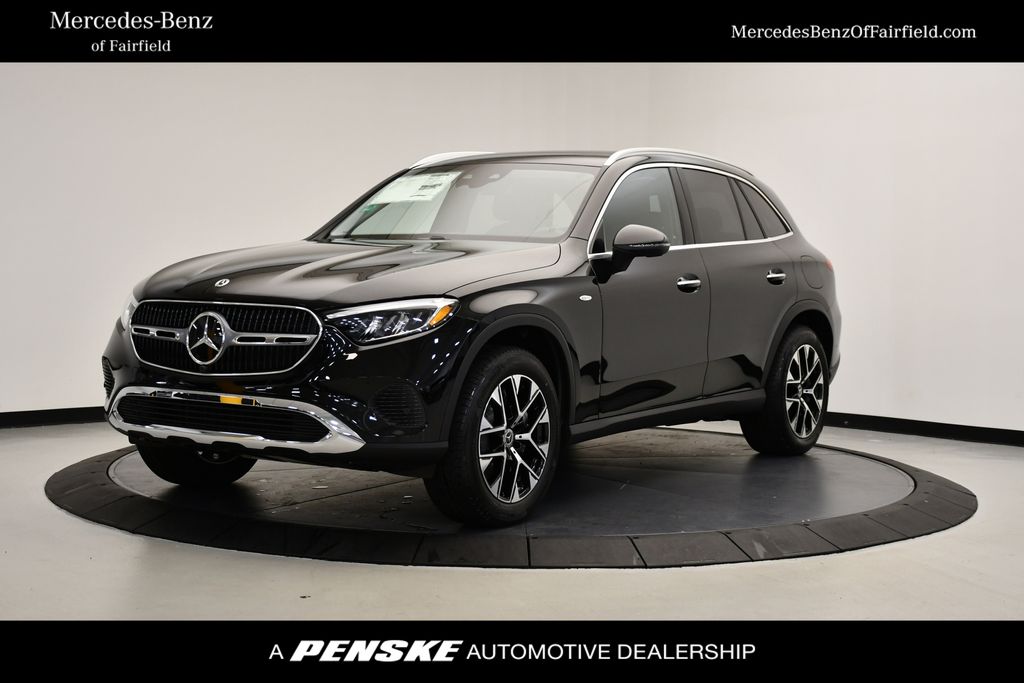 2025 Mercedes-Benz GLC 350 -
                Fairfield, CT