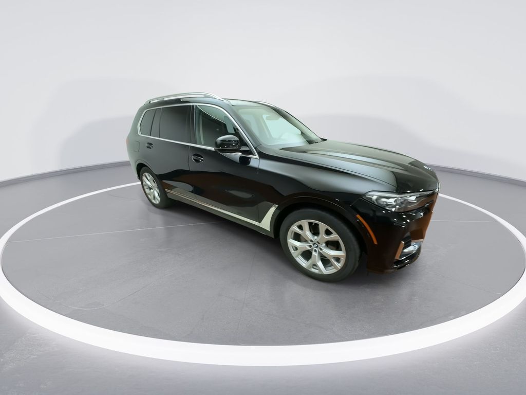 2022 BMW X7 xDrive40i 2