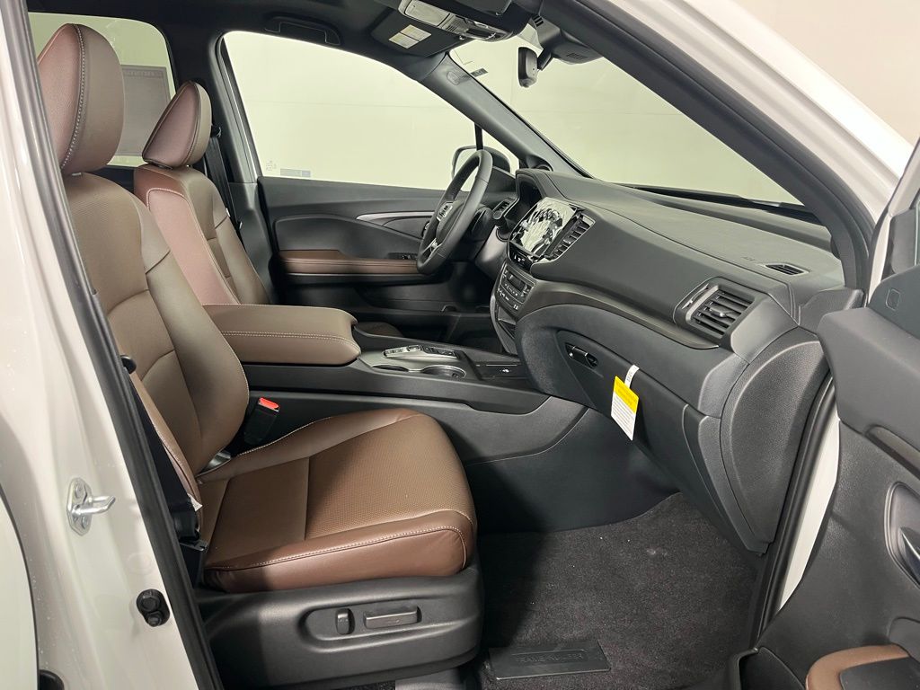 Thumbnail: 2026 Honda Ridgeline - 8