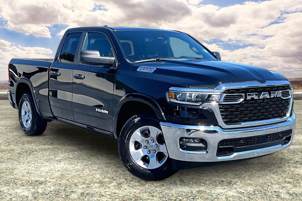 Diamond Black Crystal Pearlcoat 2025 RAM 1500 Pickup Truck 4X2 8-Speed Automatic