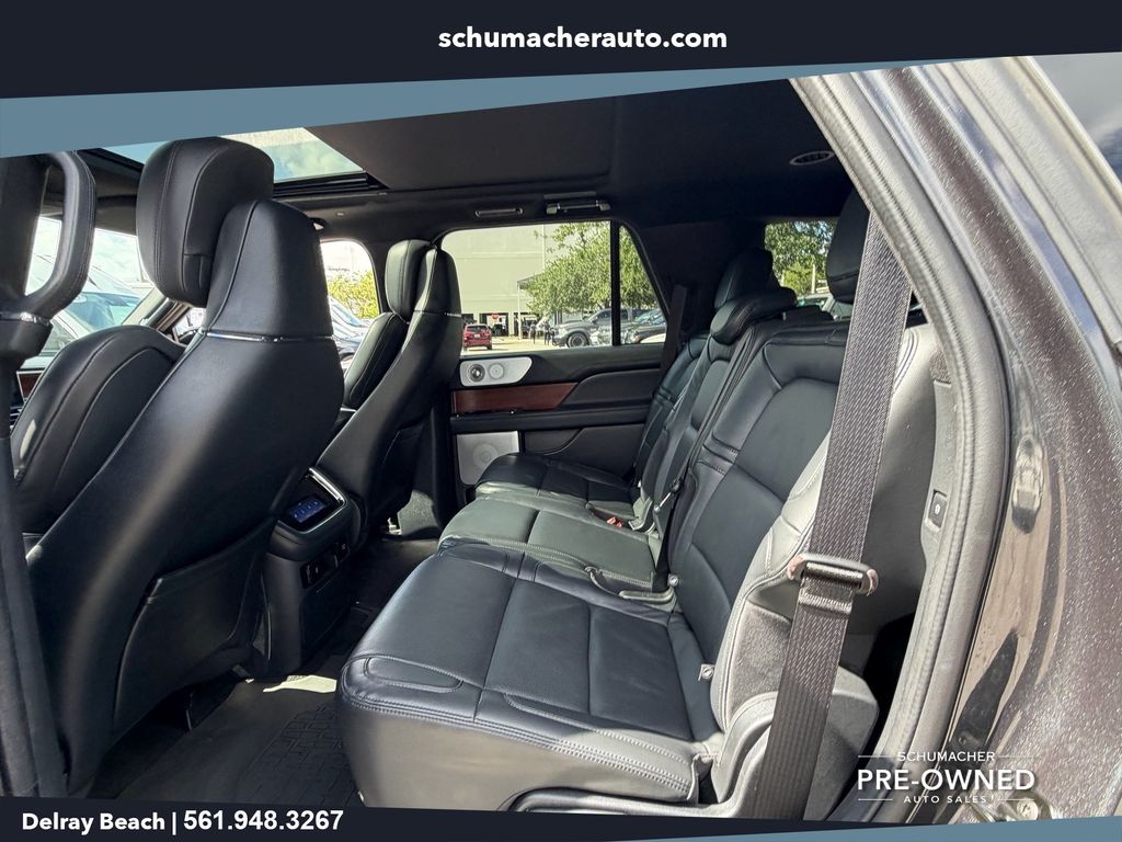 used 2022 Lincoln Navigator car, priced at $51,167
