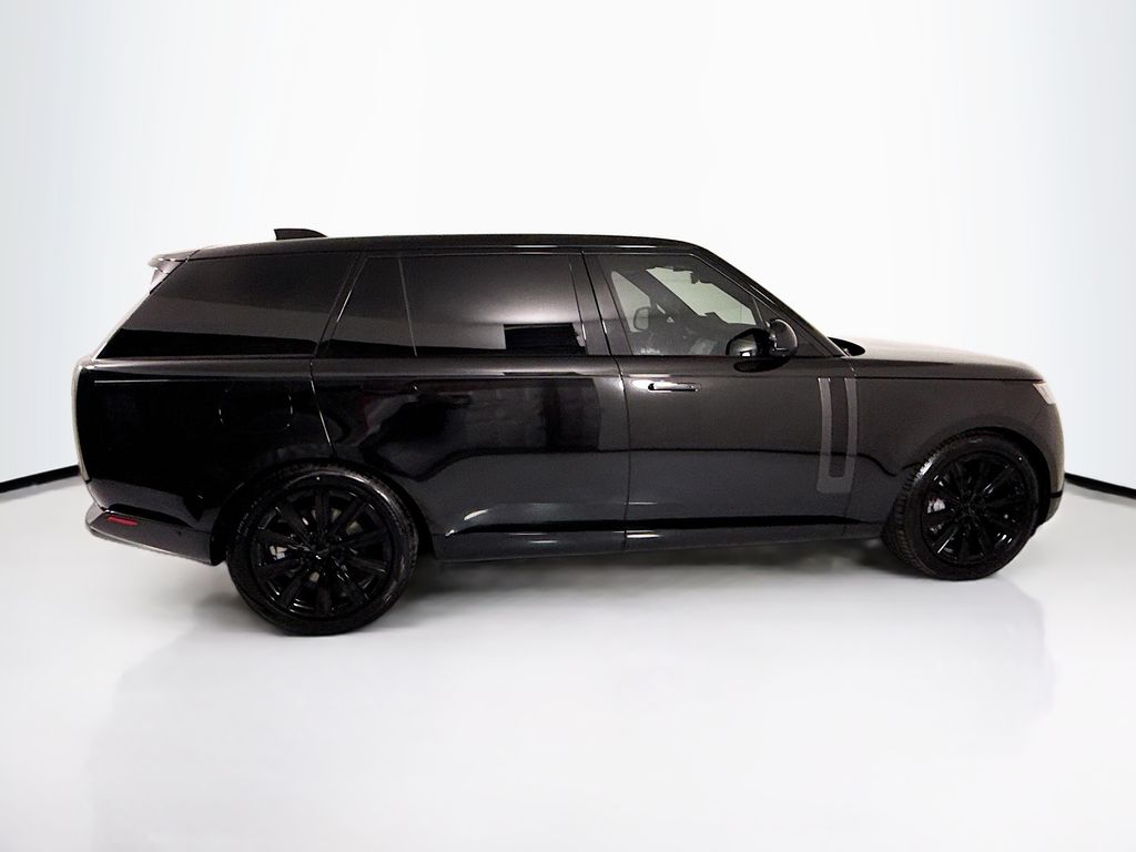 Thumbnail: 2026 Land Rover Range Rover - 4