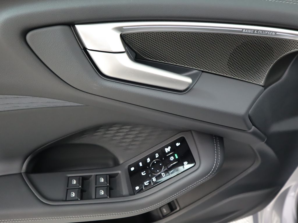 Thumbnail: 2025 Audi A5 - 25