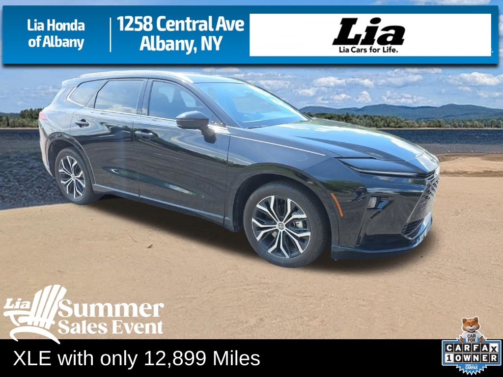 Black 2025 Toyota Crown Signia SUV / Crossover All-Wheel Drive Continuously Variable Transmission