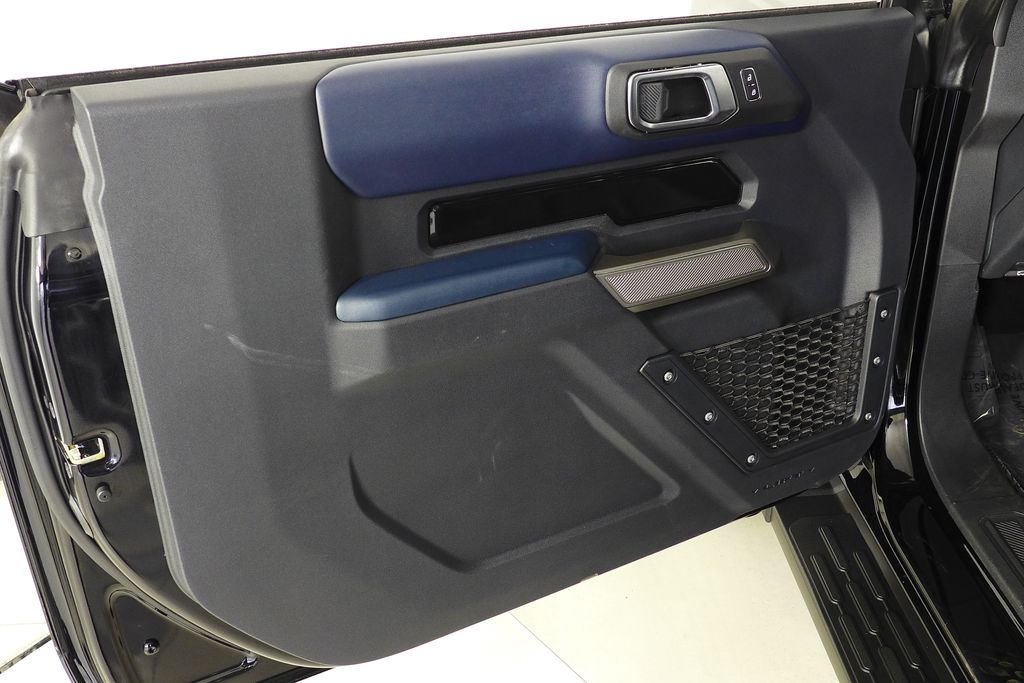 Thumbnail: 2023 Ford Bronco - 11