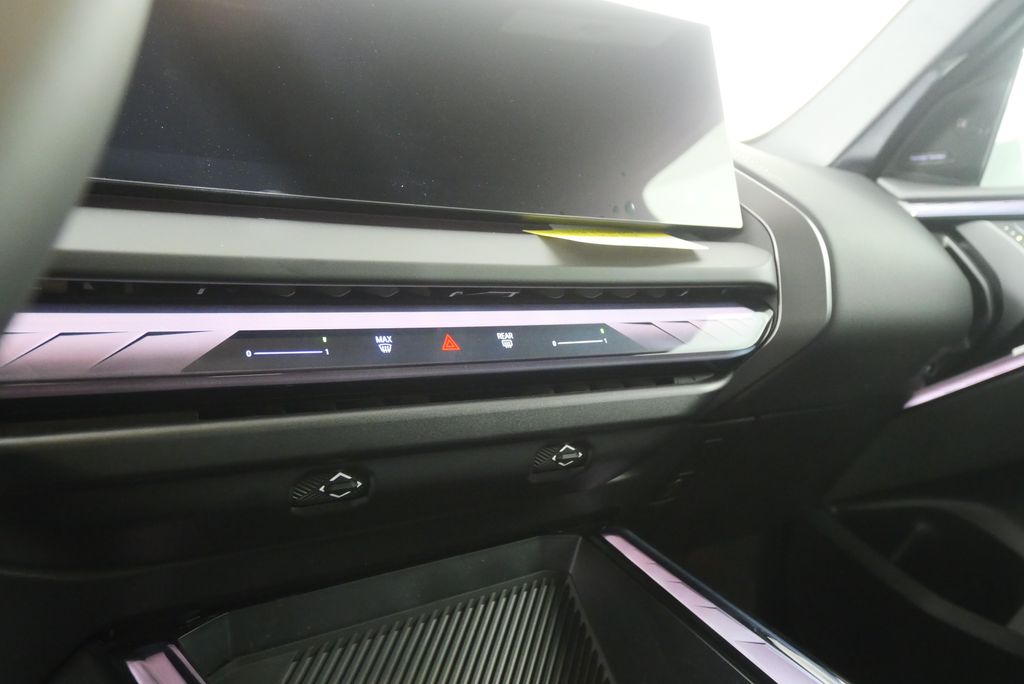 Thumbnail: 2026 BMW X3 - 21