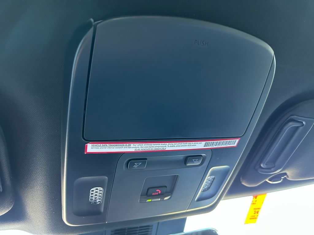 Thumbnail: 2025 Toyota Camry - 30