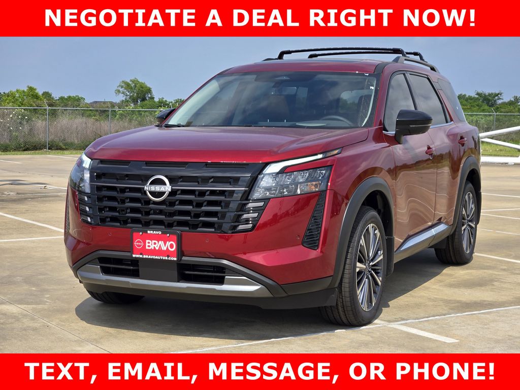 2026 Nissan Pathfinder Platinum