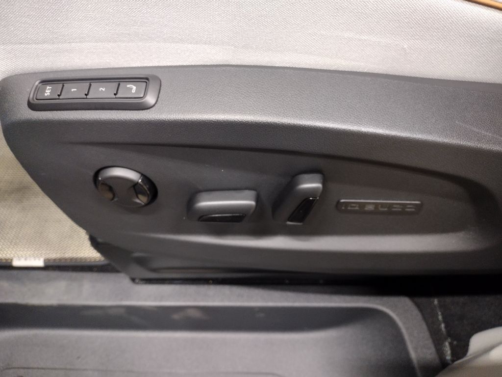 2025 Volkswagen ID. Buzz 1st Edition