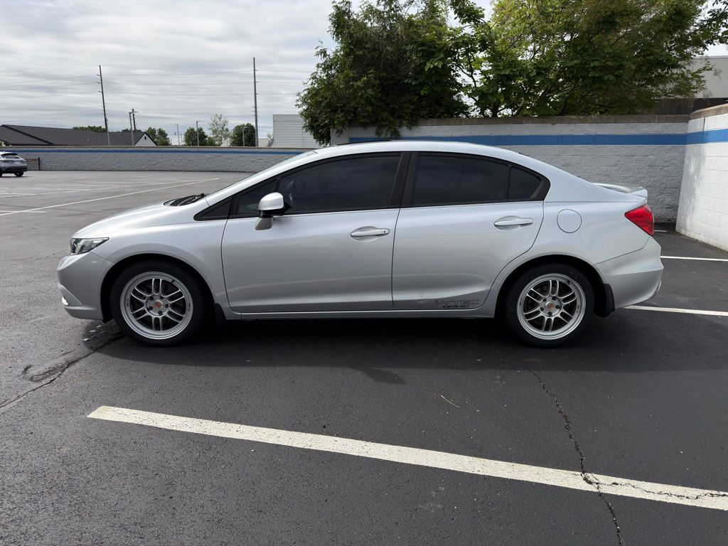 Thumbnail: 2012 Honda Civic - 2