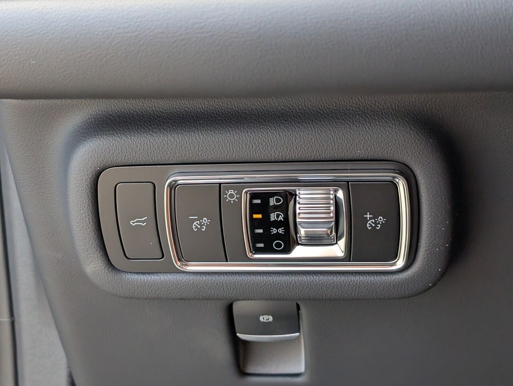 new 2026 Lincoln Nautilus car, priced at $53,270