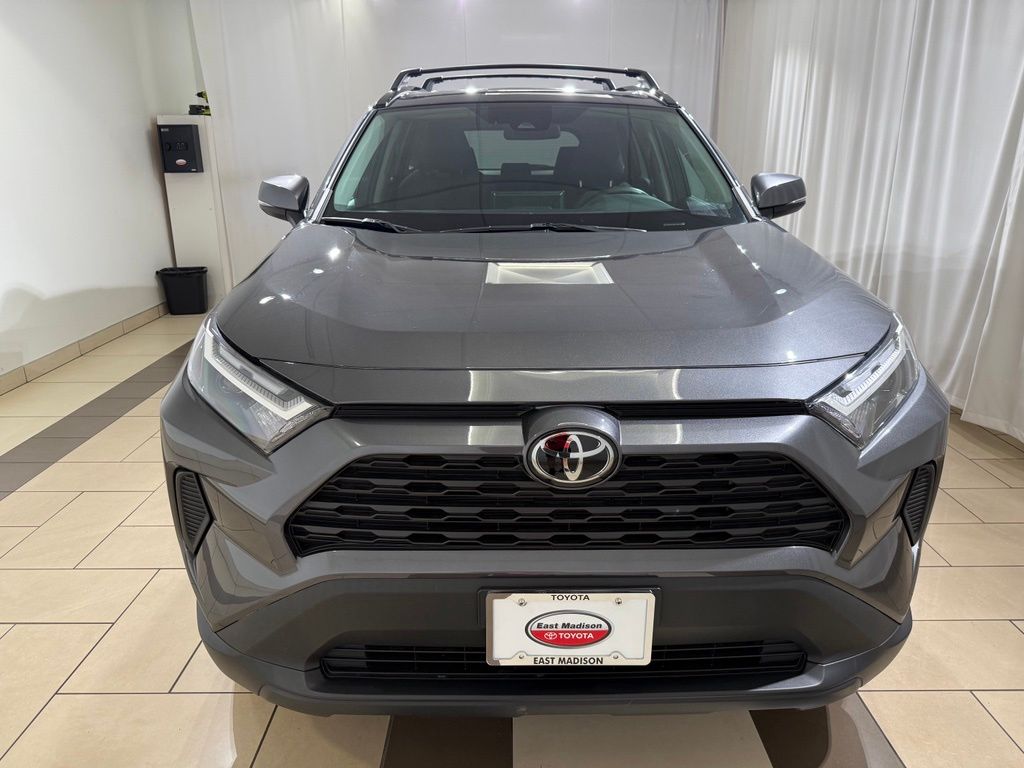Thumbnail: 2024 Toyota RAV4 - 8