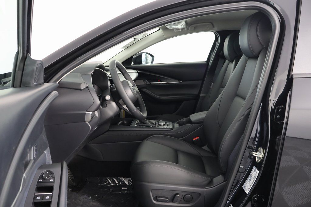 Thumbnail: 2026 Mazda CX-30 - 6